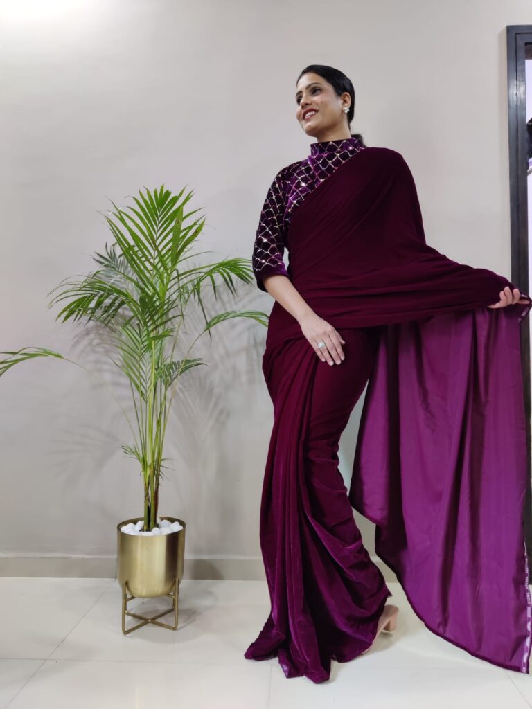 premium 9000 velvet saree