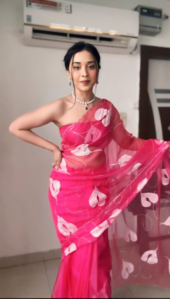 peach color organza printed saree with unstitched blouse