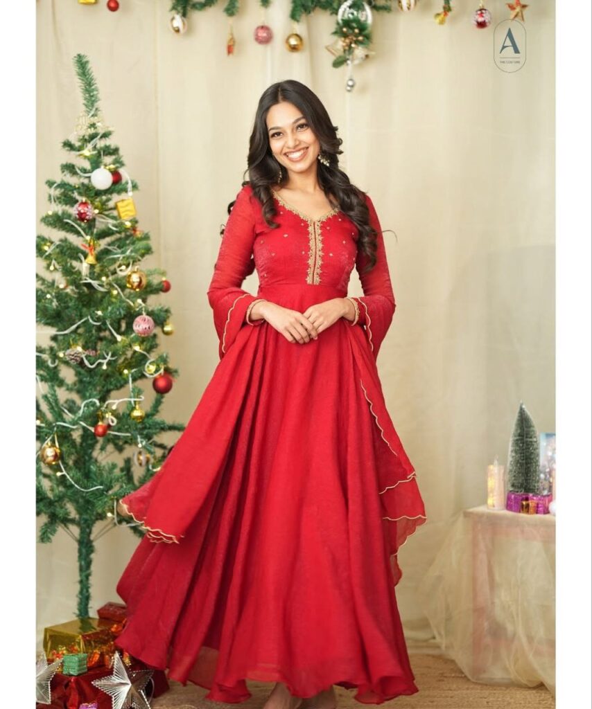 Outlet designer rangoli silk zardoshi embroidered gown with cut work dupatta